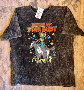 Kickin up Star Dust tee