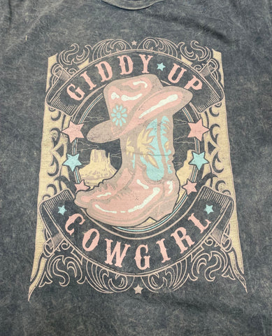 Giddy up tee